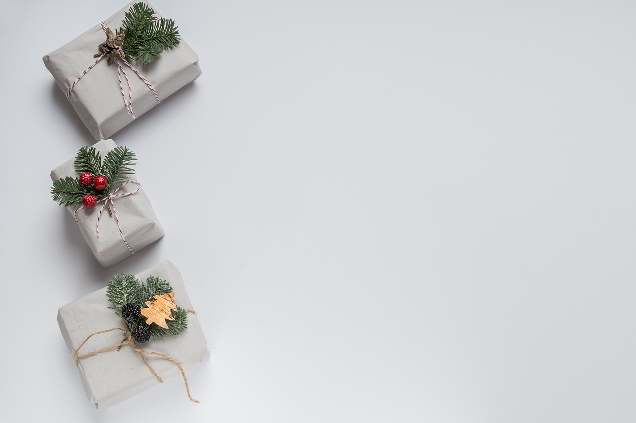 Simplistische wanddecoratie voor een zen-achtige harmonie in je woonkamer
